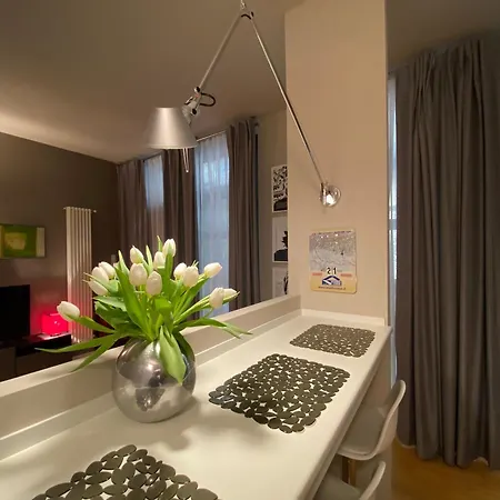 Navigli Lombardini 8 *